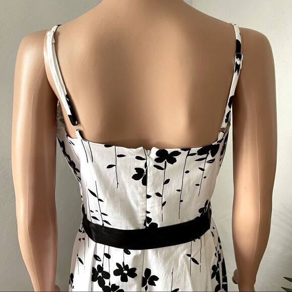 A.P.N.Y White Black Floral Summer Dress Sz 10 - Picture 8 of 13